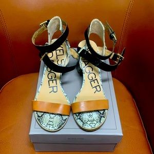 Kelsi Dagger sandal heel